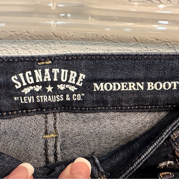 Levi”s Signatures series jeans - Picture 2 of 3
